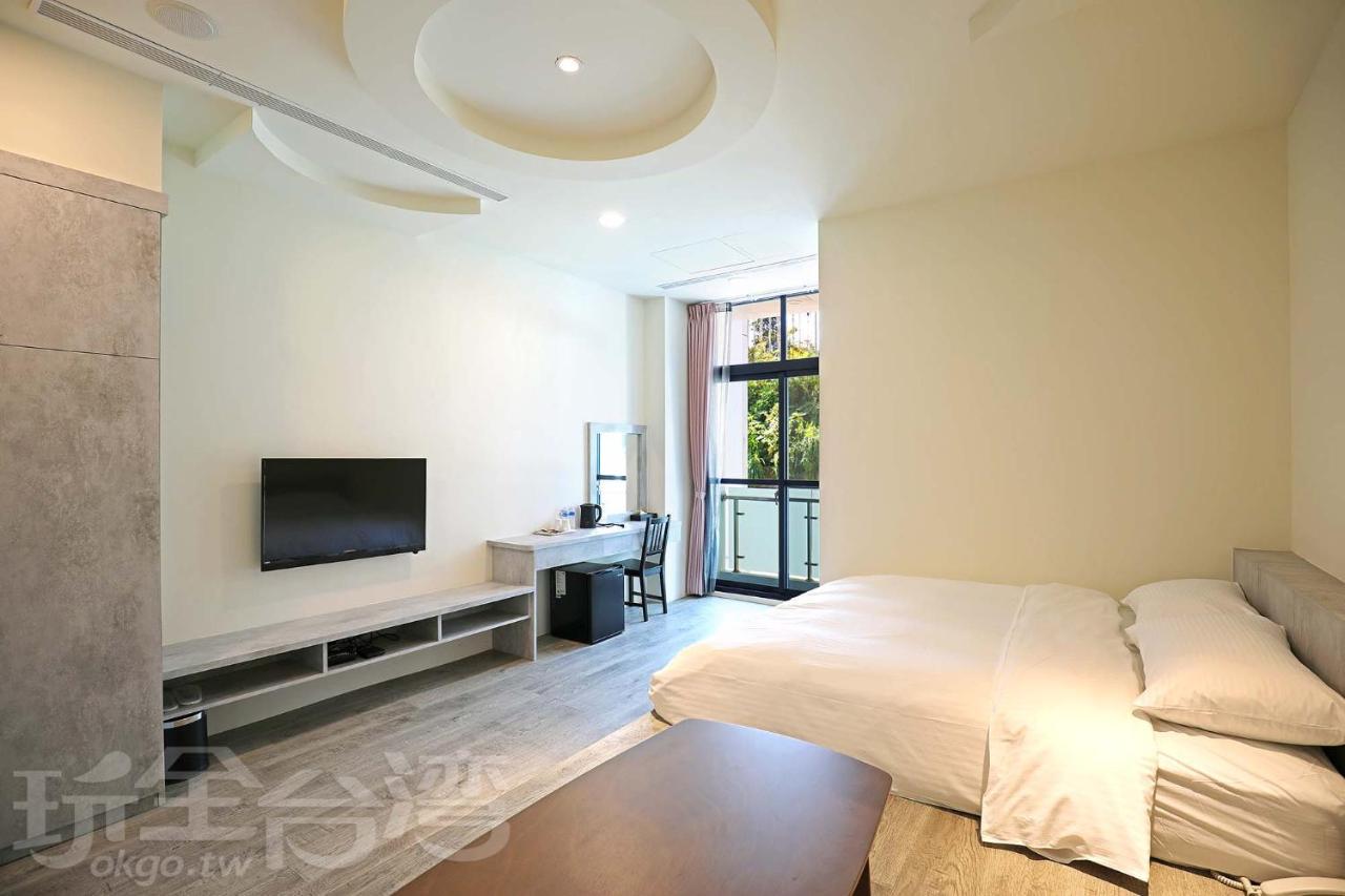 Riyuewan Homestay Yuchi Exterior foto